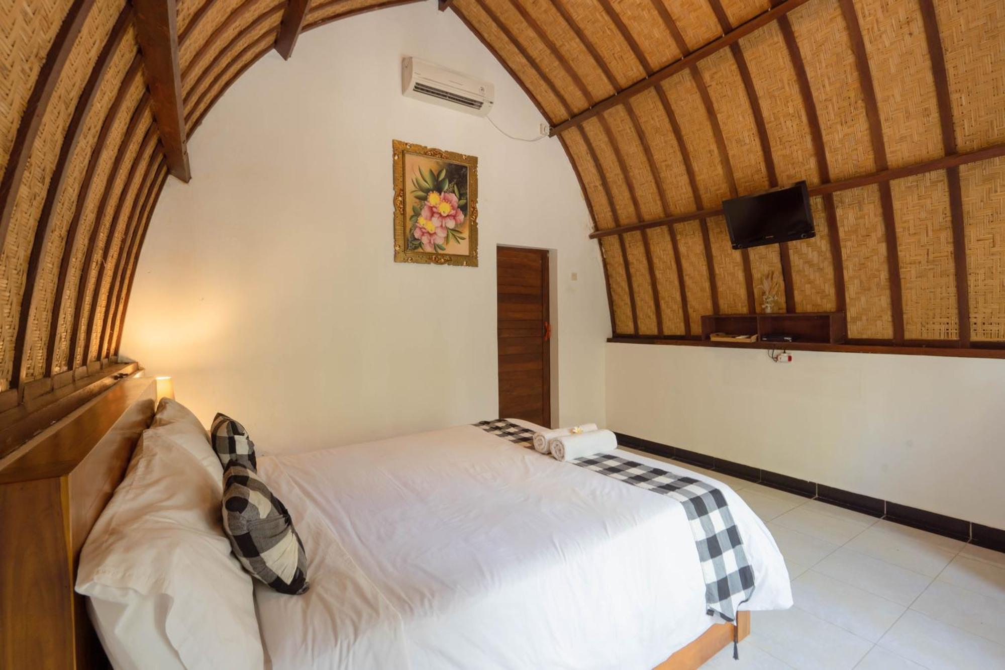 Ratu Cottage By Ourstory Travels Batununggul Exterior photo
